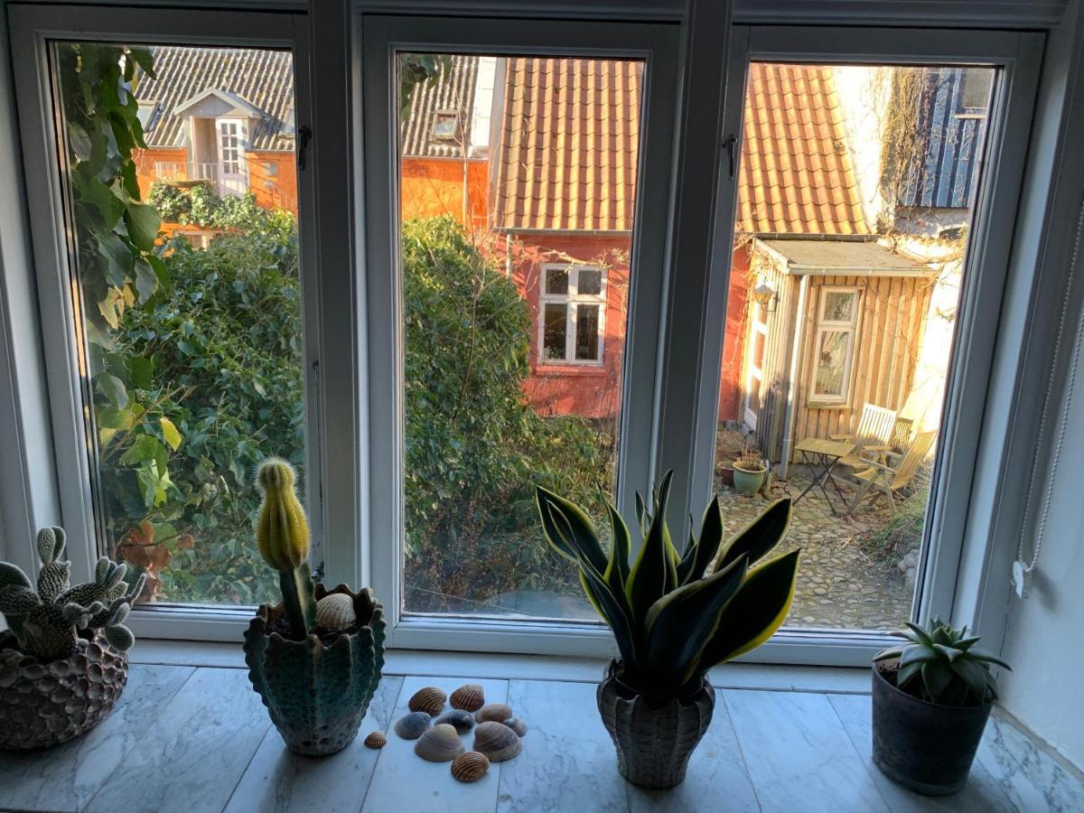 Quiet Room With A Lovely View Århus 外观 照片